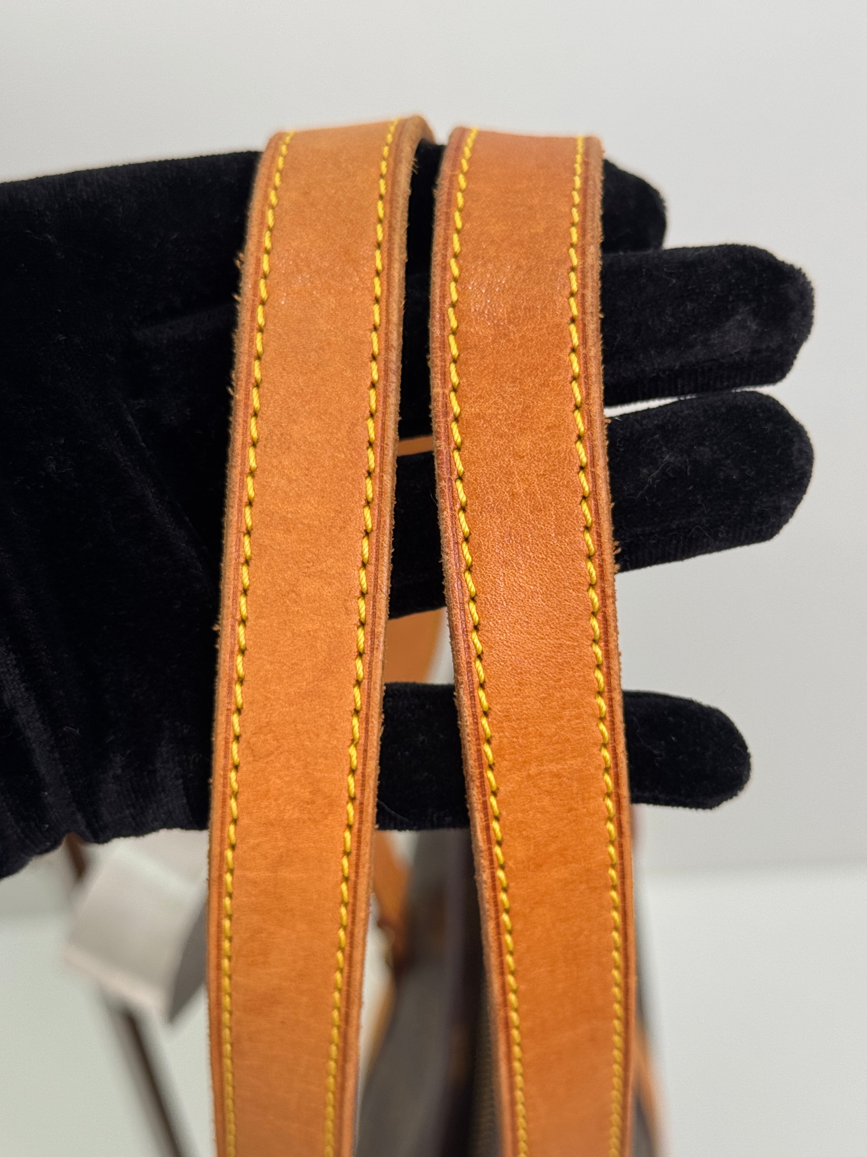 Louis Vuitton 1998 Babylone tote bag